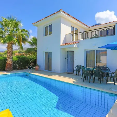 Sandy Coast Petunia Villa