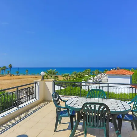 Villa Sandy Coast Petunia Argaka